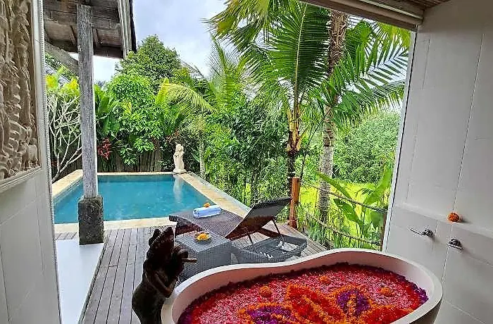Pinggala Ubud Hotel 4*